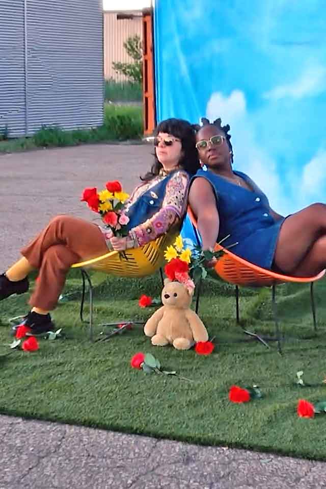 Je choisis l’ours : chanson du duo Le Miel et de Clémence Richard